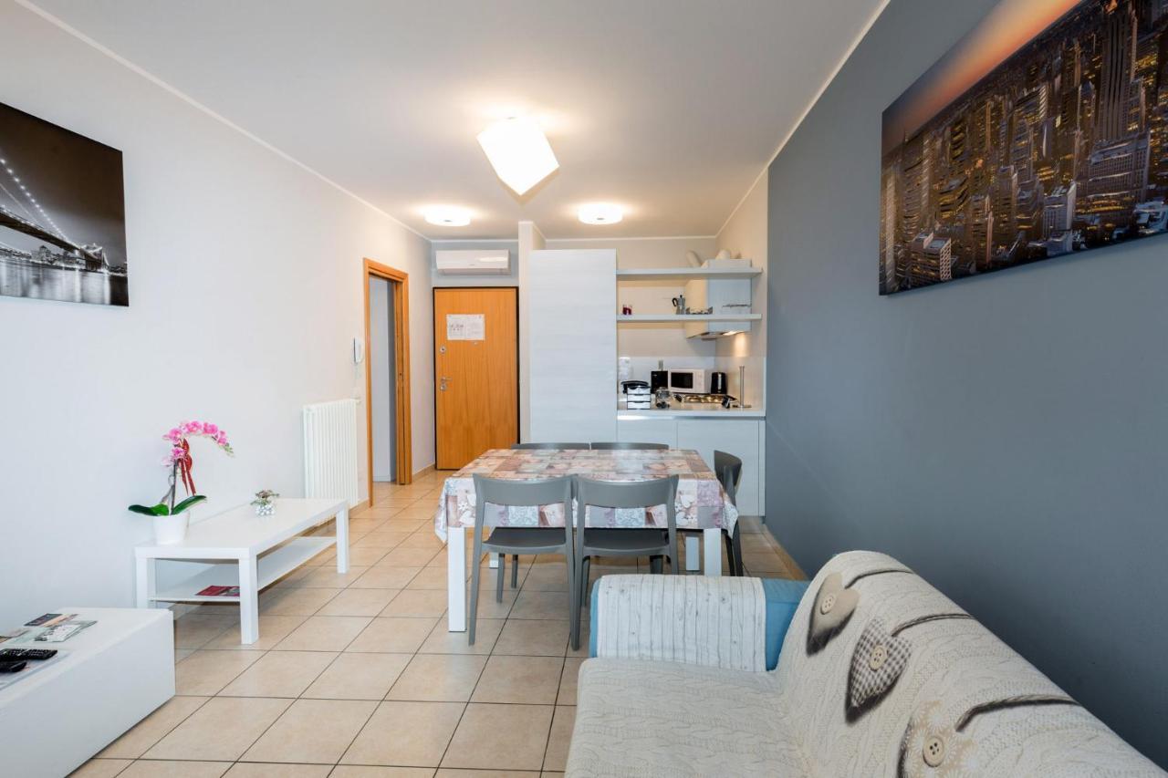Appartamento Atlantis Sirmione Exterior photo