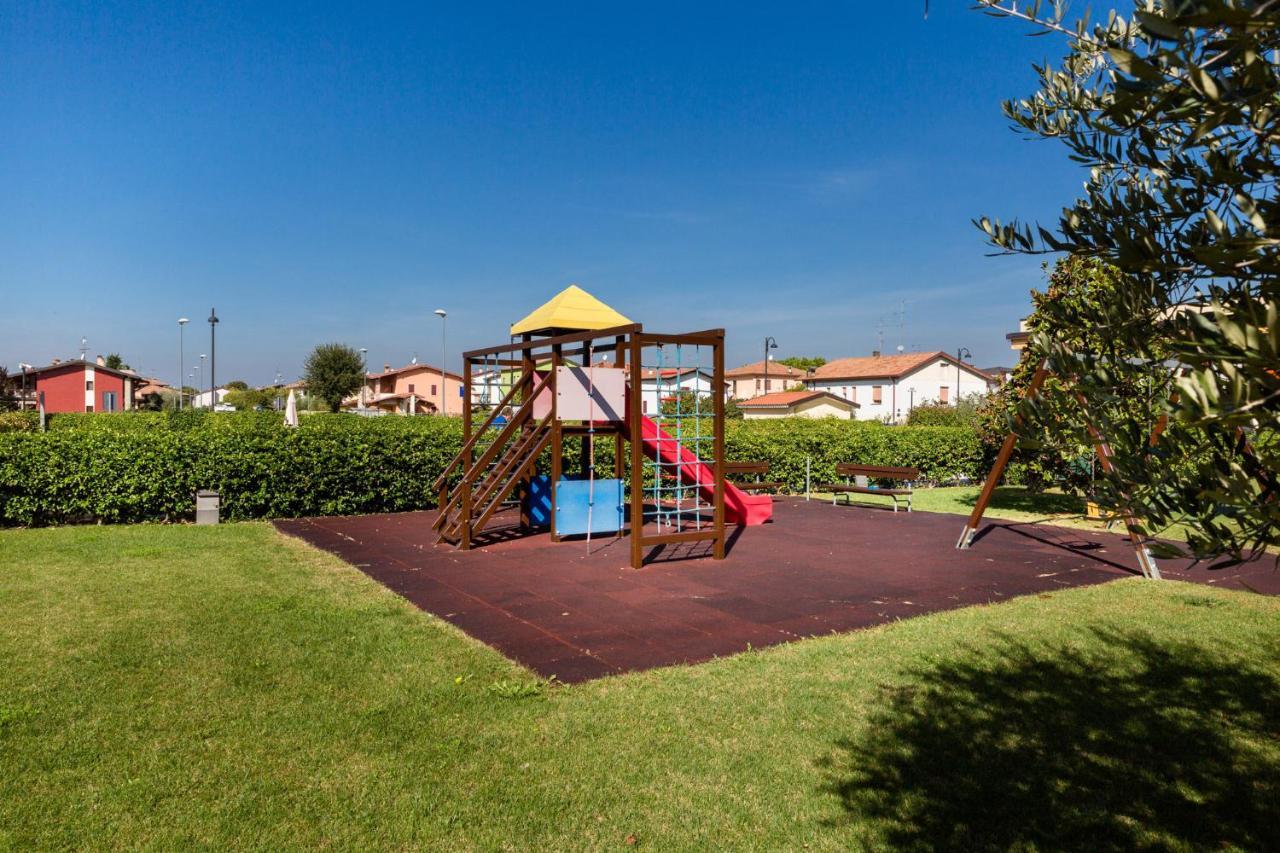 Appartamento Atlantis Sirmione Exterior photo